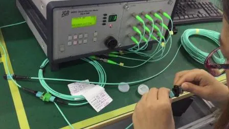 Assemblées de corde de correction de fibre optique multimode de MPO Singlmode pour le centre de données de transmission à haute densité